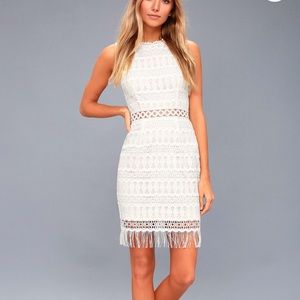 White Lulu’s dress